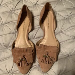 Antonio Melani Flats